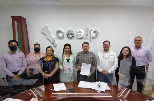   Fortalecerán Derecho Ciudadano de Acceso a la Información; CEAIP e Iniciativa Sinaloa firman convenio de colaboración. 