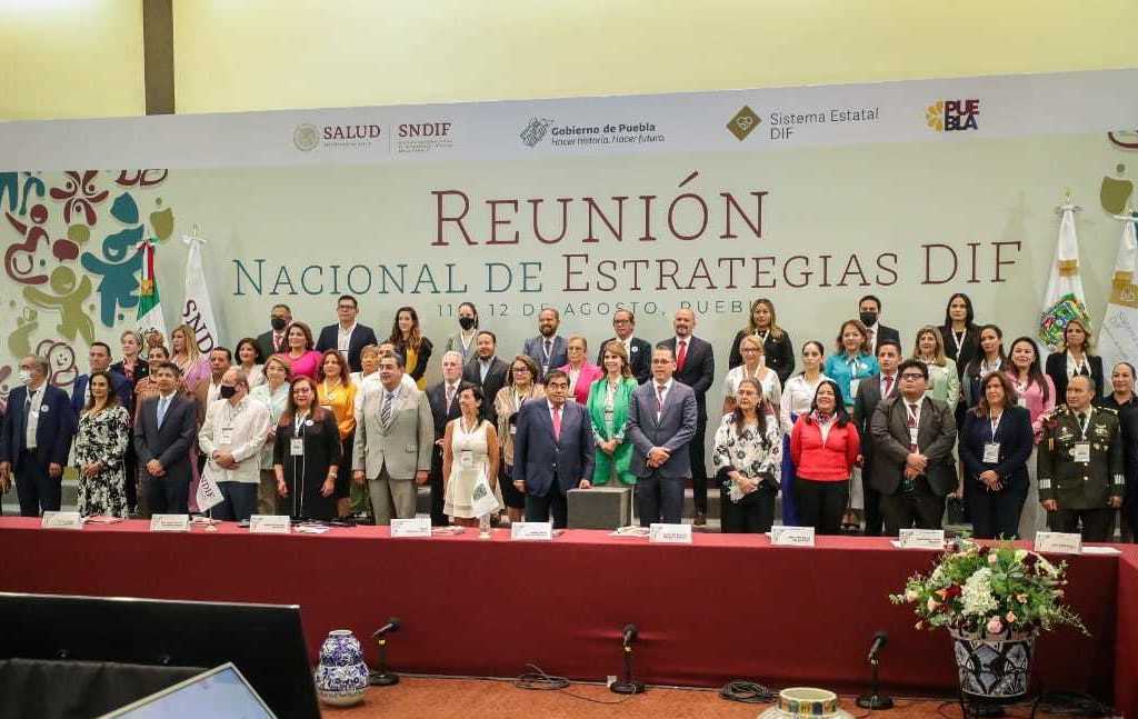 DIF Sinaloa acude a Reunión Nacional de Estrategias DIF.
