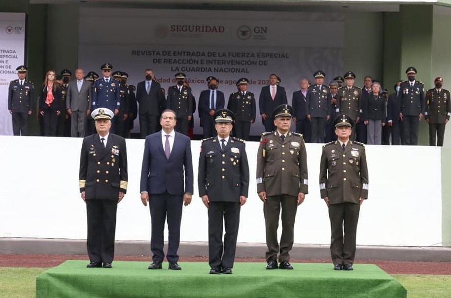 El Comandante de la Guardia Nacional Luis Rodríguez Bucio encabezó la "Ceremonia de Pase de Revista de Entrada de la Fuerza Especial de Reacción e Intervención (FERI).