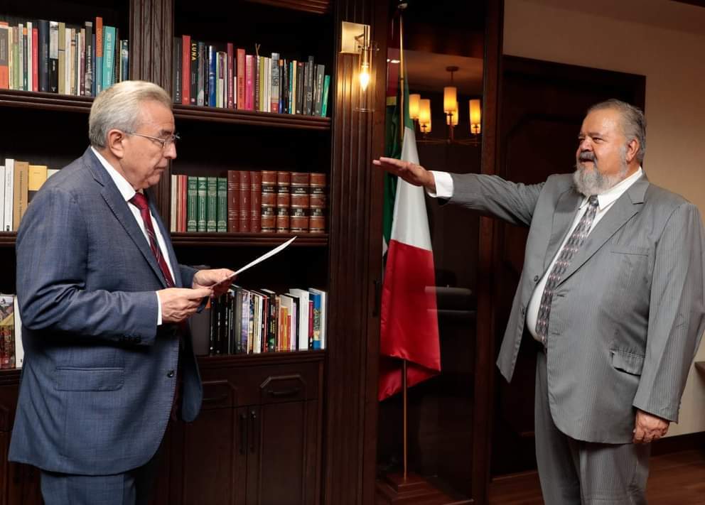  Rocha designa a David Moreno Lizárraga como subsecretario en la SAyF del GobSin. 