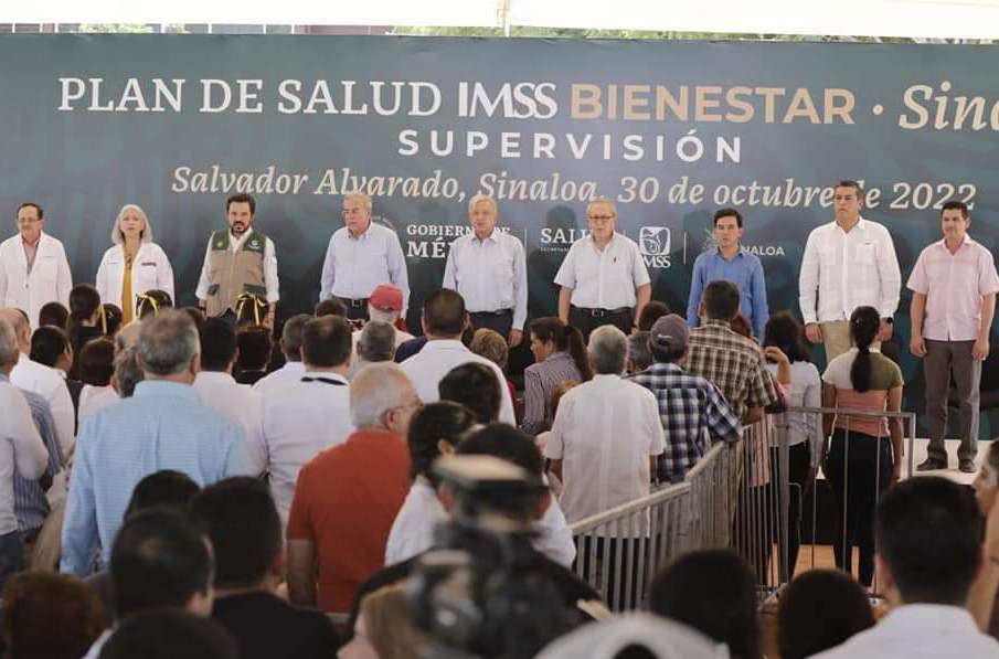 AMLO supervisa el Programa IMSS Bienestar en Sinaloa.