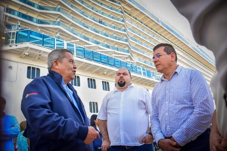 Buscan mejorar la movilidad e imagen de la zona que recorren los cruceristas, en Mazatlán.