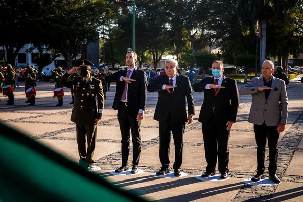 Autoridades conmemoran el 132 aniversario del natalicio del general Rafael Buelna.    