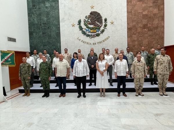 Rocha encabeza reunión de seguridad con gobernadores de BC, BCS, Nayarit y Sonora.       