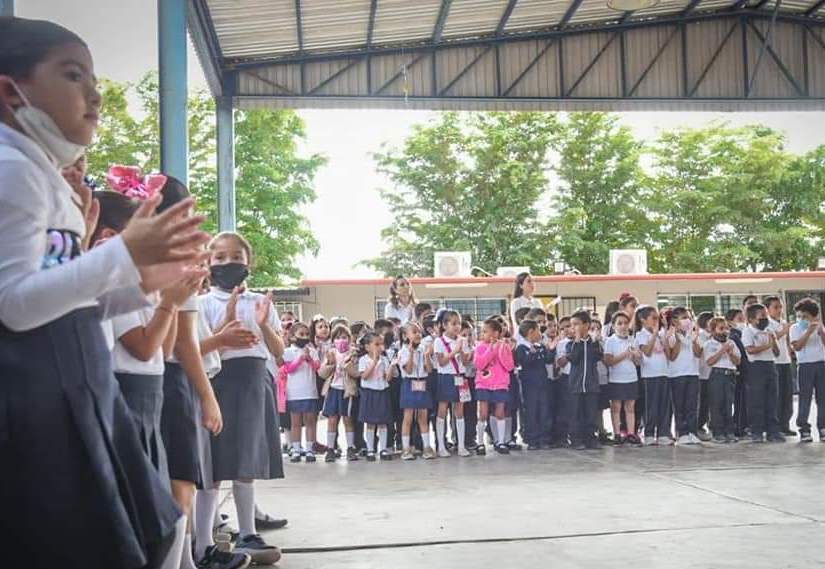 Busca Gobierno Municipal generar espacios seguros escolares con el programa “Atendiendo y Deteniendo la Violencia”.