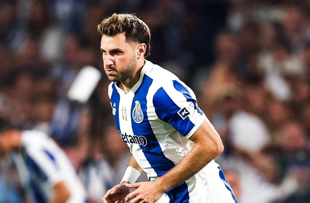Santiago Giménez debuta en el triunfo del Porto vs Moreirense