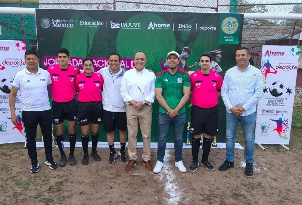 Antonio Menéndez llama a las juventudes de Ahome a ser embajadoras del deporte y la sana convivencia.