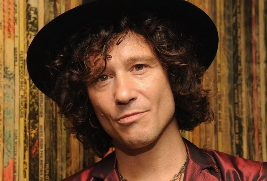      Bunbury regresa a México con gira 'Nuevas Mutaciones Tour 2026'