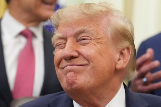 Trump espera arreglo con Cuba para no recurrir a intervención  