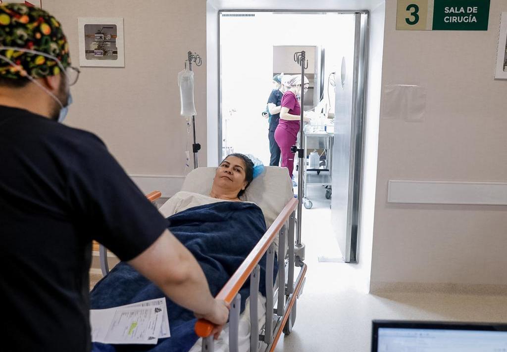 DIF Sinaloa brinda reconstrucción mamaria gratuita a 17 mujeres a través del programa “Recuperando Sonrisas”  