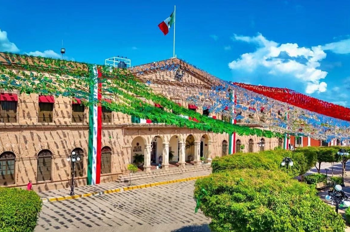         El Gobierno Municipal de El Fuerte invita a vivir La Fiesta de México 