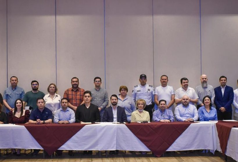         Sesiona el COPLAM Ahome y toma protesta a nuevos integrantes.