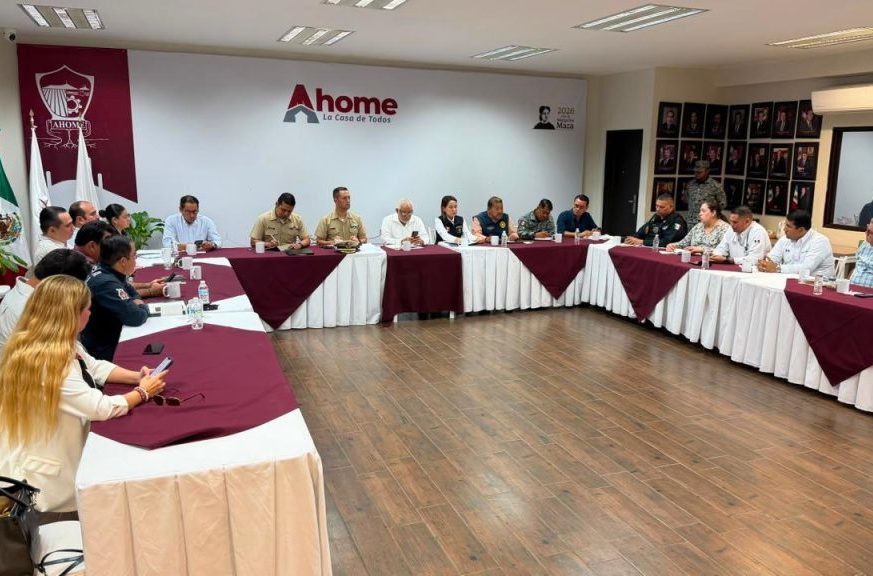         Ayuntamiento de Ahome y CFE acuerdan acciones preventivas para reducir apagones. 