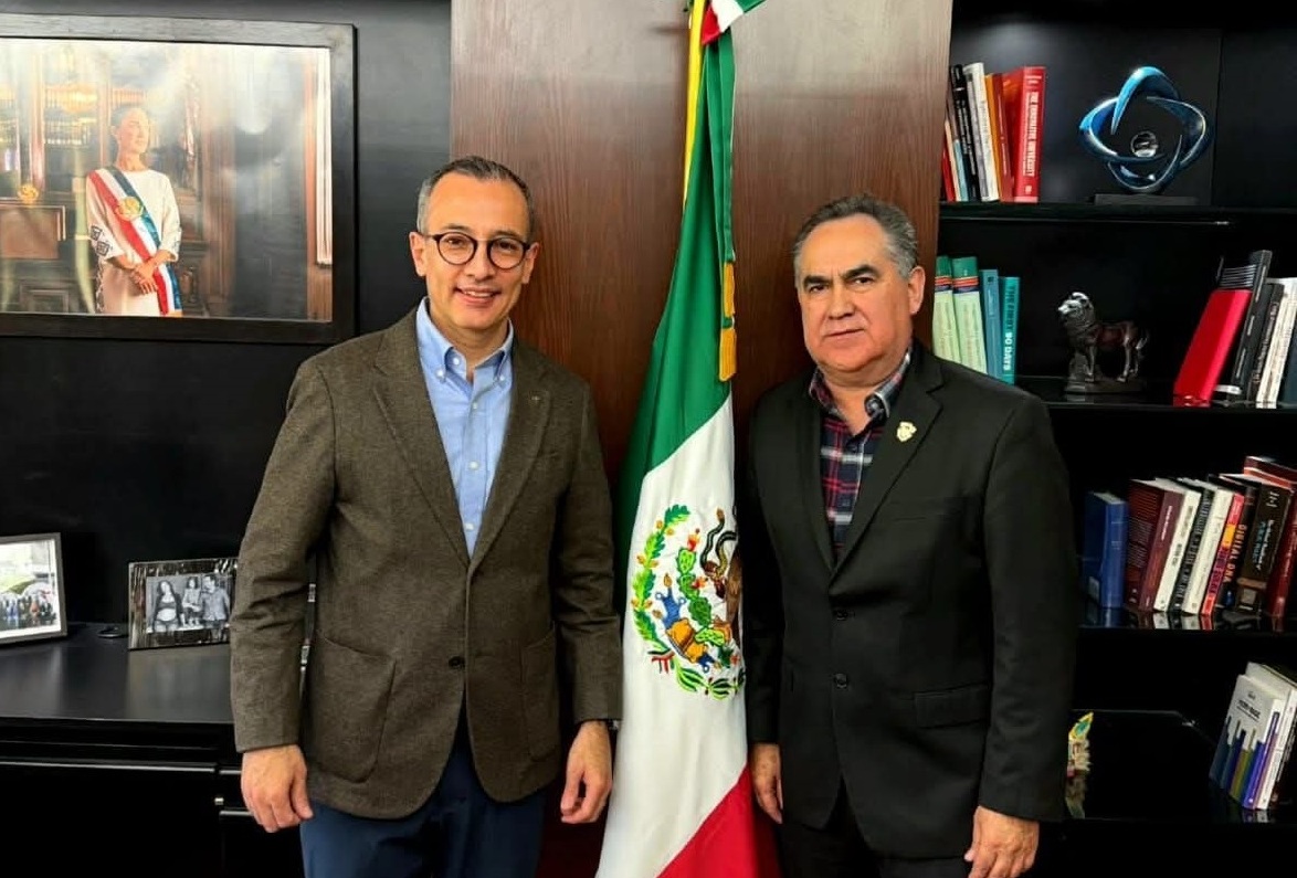      El Rector Jesús Madueña sostiene reunión estratégica con Carlos Iván Moreno, titular de la DGESUI, para garantizar la estabilidad de la UAS