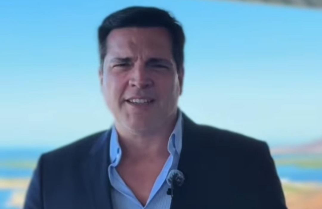 El cantante brasileño, Daniel Boaventura, se presentará con su espectacular show internacional en Los Mochis, este Viernes 5 de Junio. 