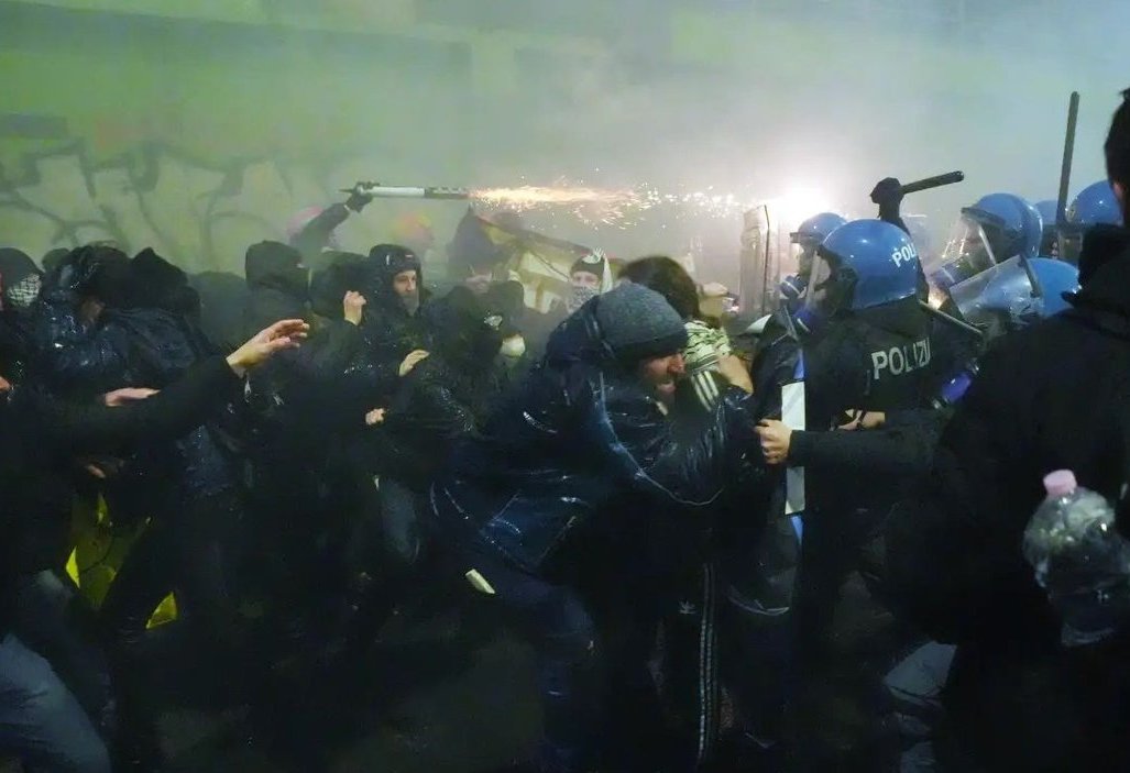      Policía italiana reprime protestas durante Juegos Olímpicos 