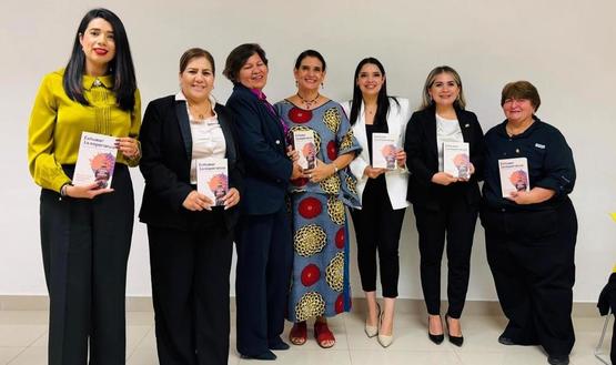 Presentan en Los Mochis el libro “Exhumar la esperanza”, testimonio y análisis sobre la búsqueda de personas desaparecidas.