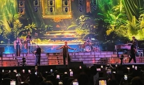 Una noche de antología, llena de nostalgia, recuerdos, romanticismo y buenas canciones, con Alejandro Sanz en el Chevron Park de Los Mochis.