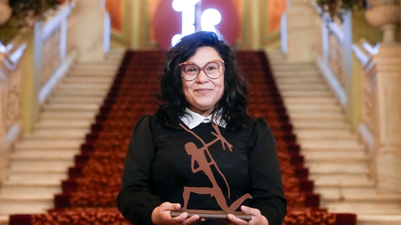     Elma Correa primer mexicana en ganar el Premio Biblioteca Breve   
