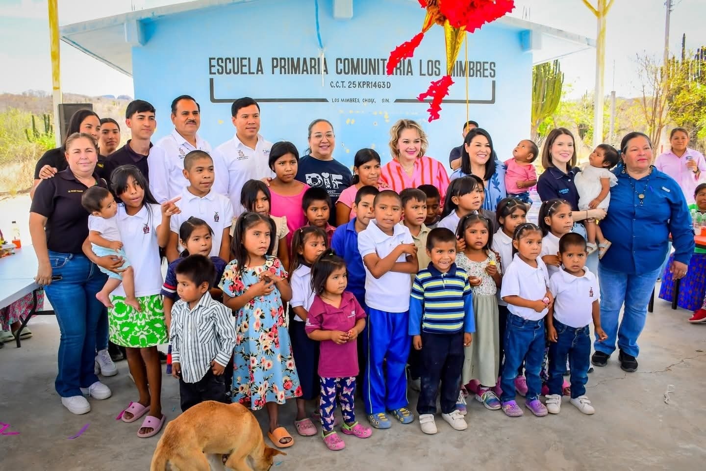       Eneyda Rocha lleva bienestar a la niñez indígena de Choix por el Día de la Niñez