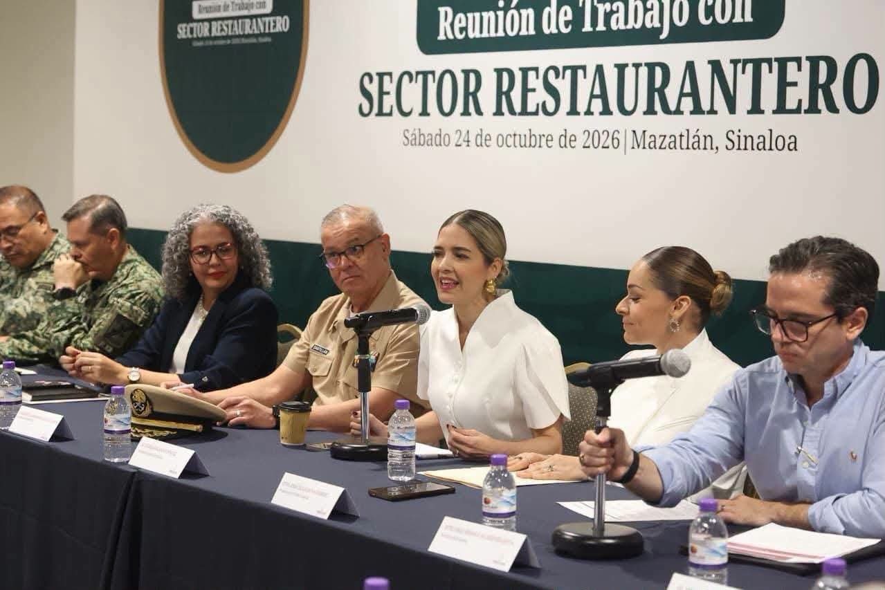 La Presidenta Municipal Estrella Palacios Domínguez y la Gobernadora Graciela Domínguez dialogan con sectores empresariales de Mazatlán.    