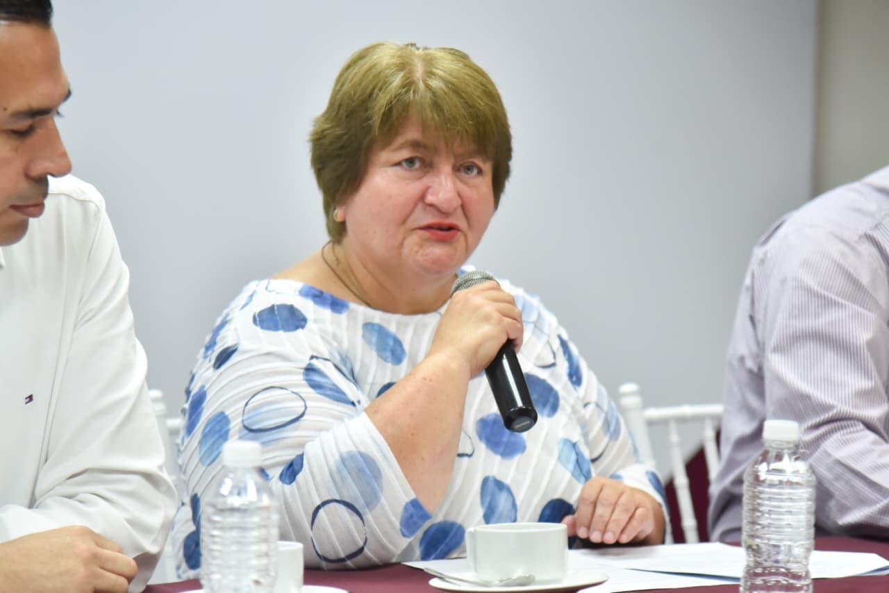     Llama Salud Ahome a vacunarse contra sarampión, y limpiar hogares para evitar mosco transmisor del dengue.