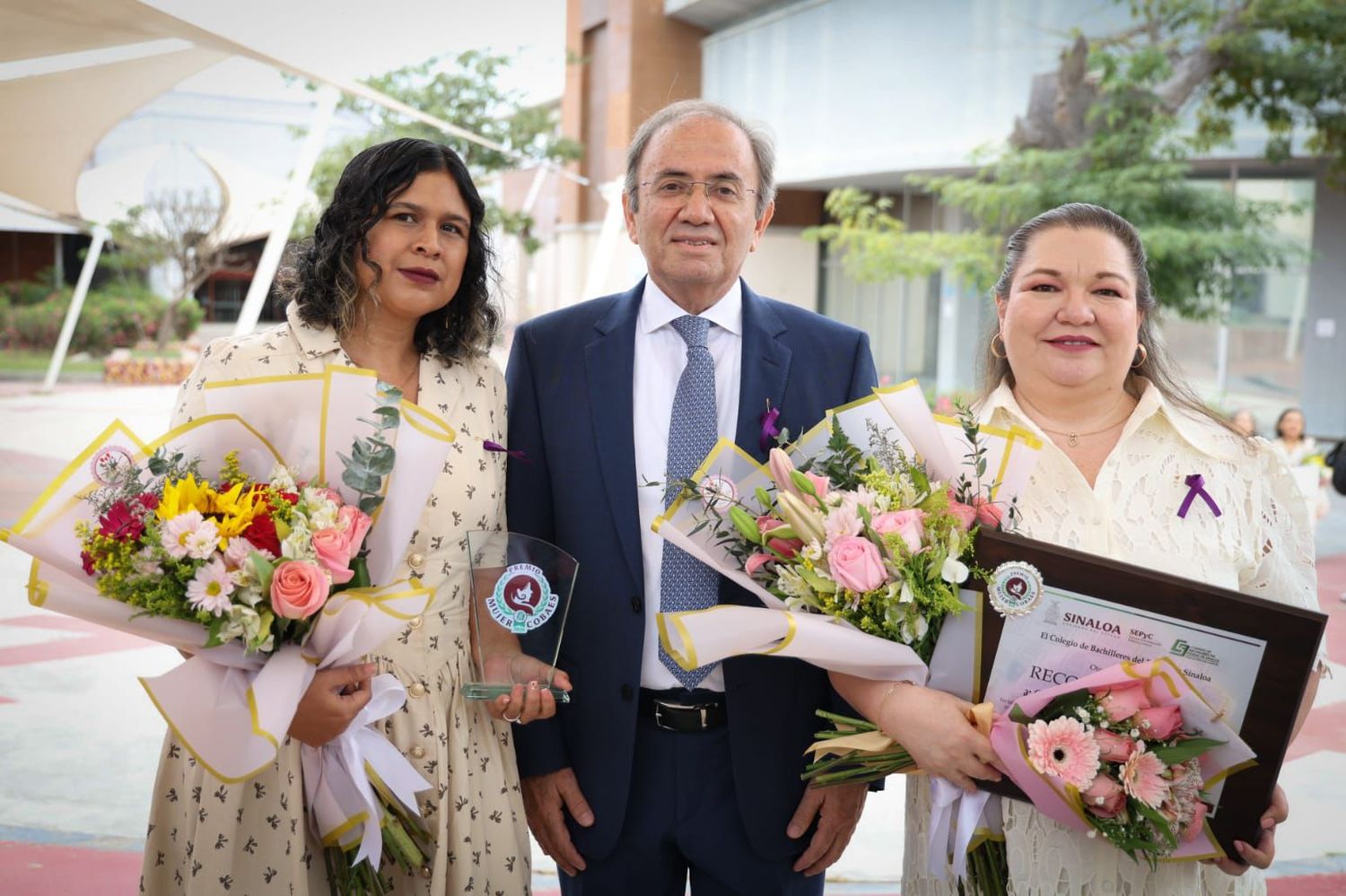      COBAES reconoce la vocación y liderazgo femenino con el Premio Mujer COBAES 2026 
