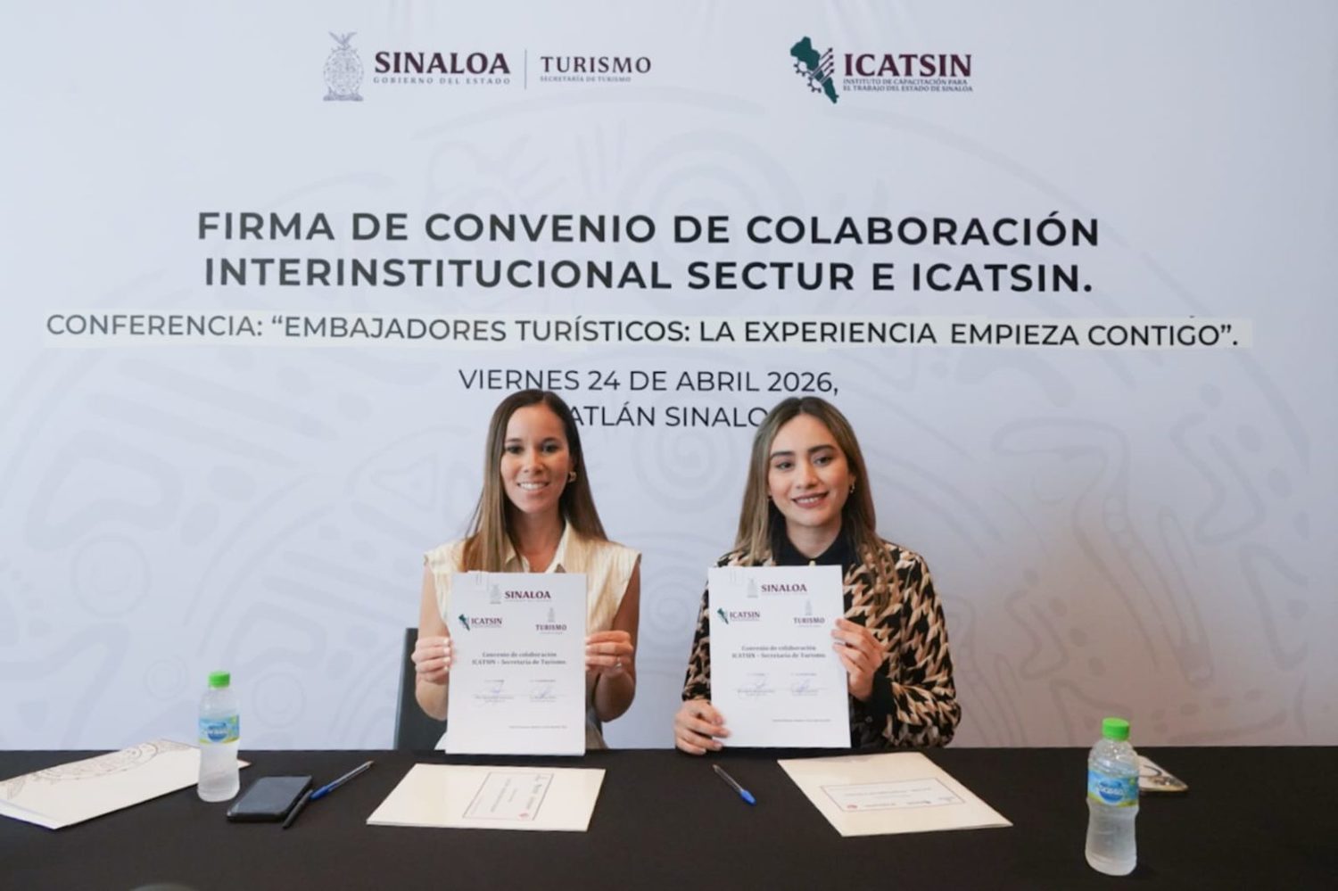      Firma Sectur convenio de colaboración con ICATSIN