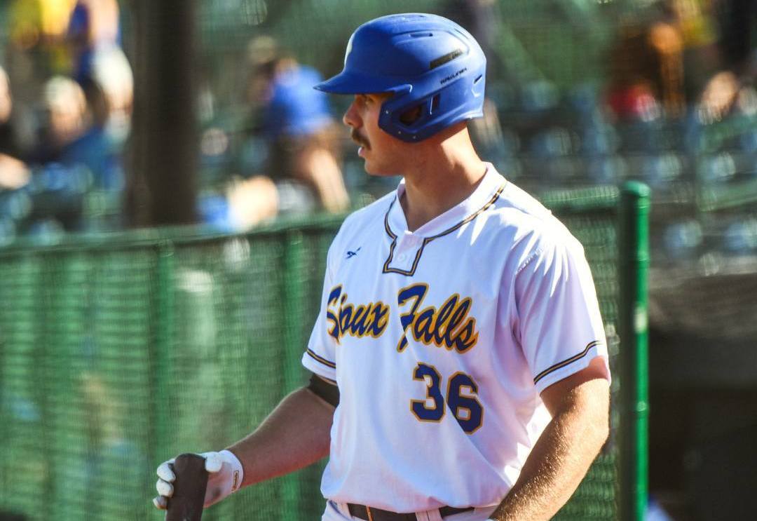  La Fuerza verde suma explosividad con Josh Rehwaldt.                  