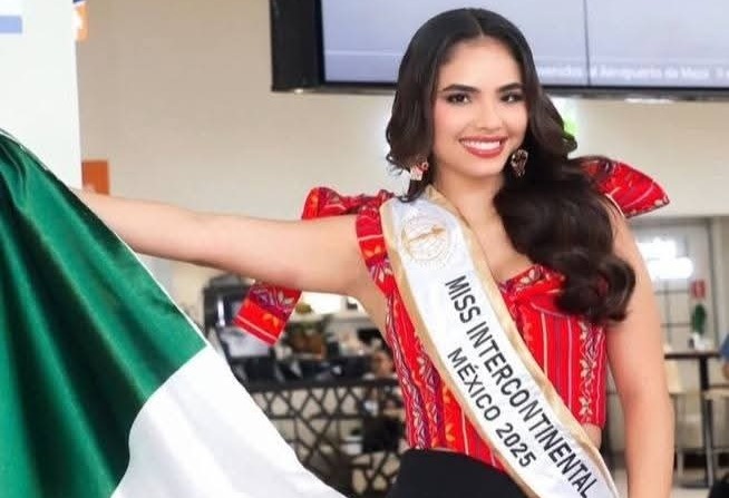     De la corona del Carnaval al escenario internacional, Carolina Ruelas representa a México en el certámen Miss Intercontinental.