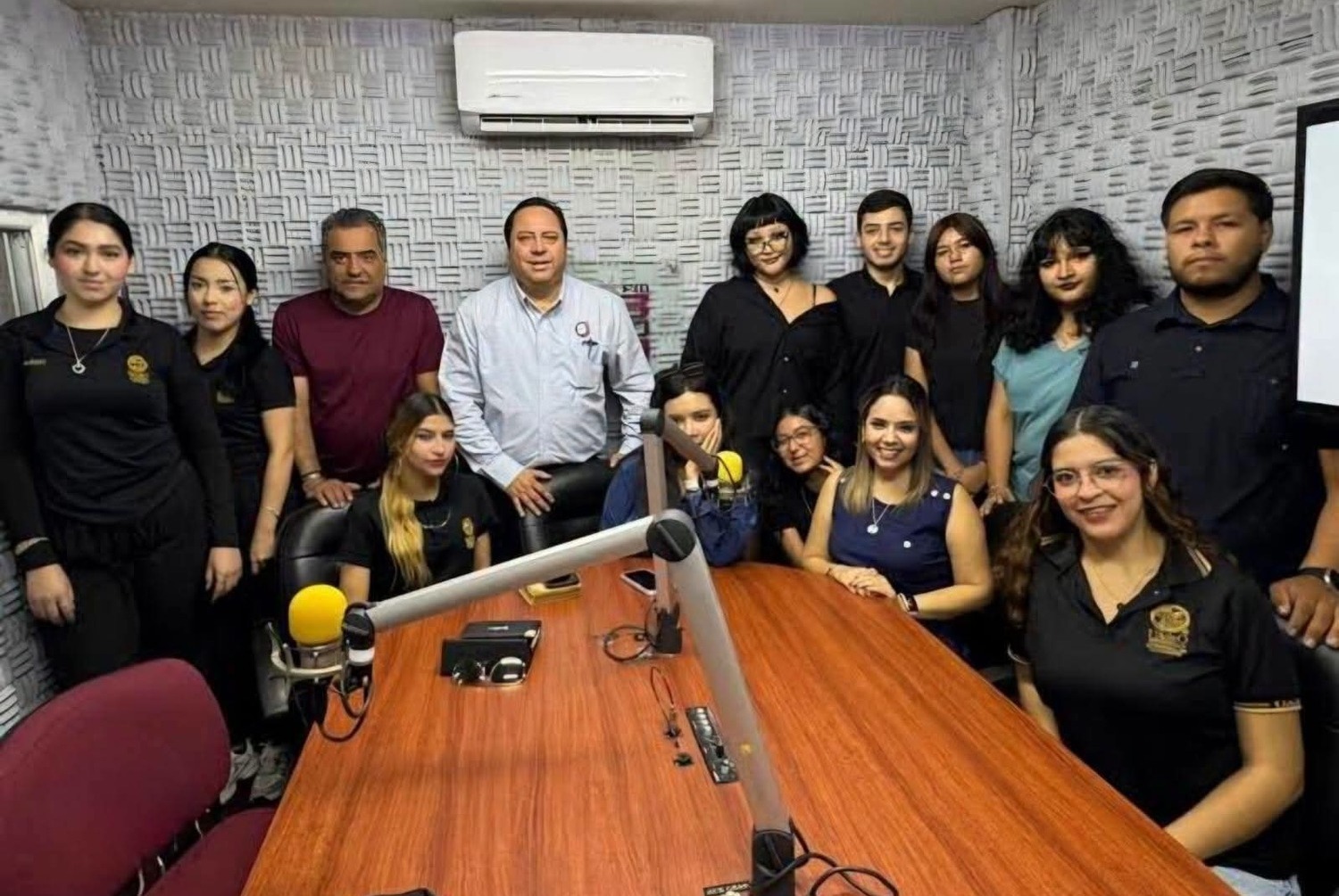 Radio UAdeO celebra 34 años al aire como la estación diferente del Norte de Sinaloa.  