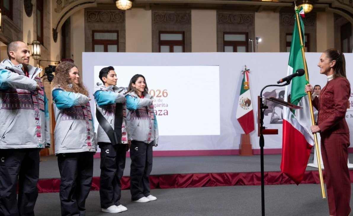     Abandera Sheinbaum delegación para Juegos Olímpicos de Invierno.