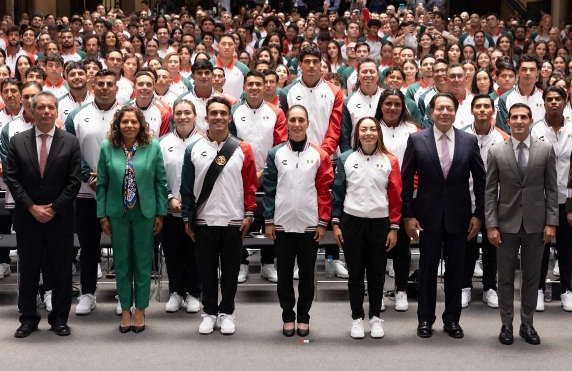         Abanderan a delegación mexicana rumbo a Juegos Centroamericanos
